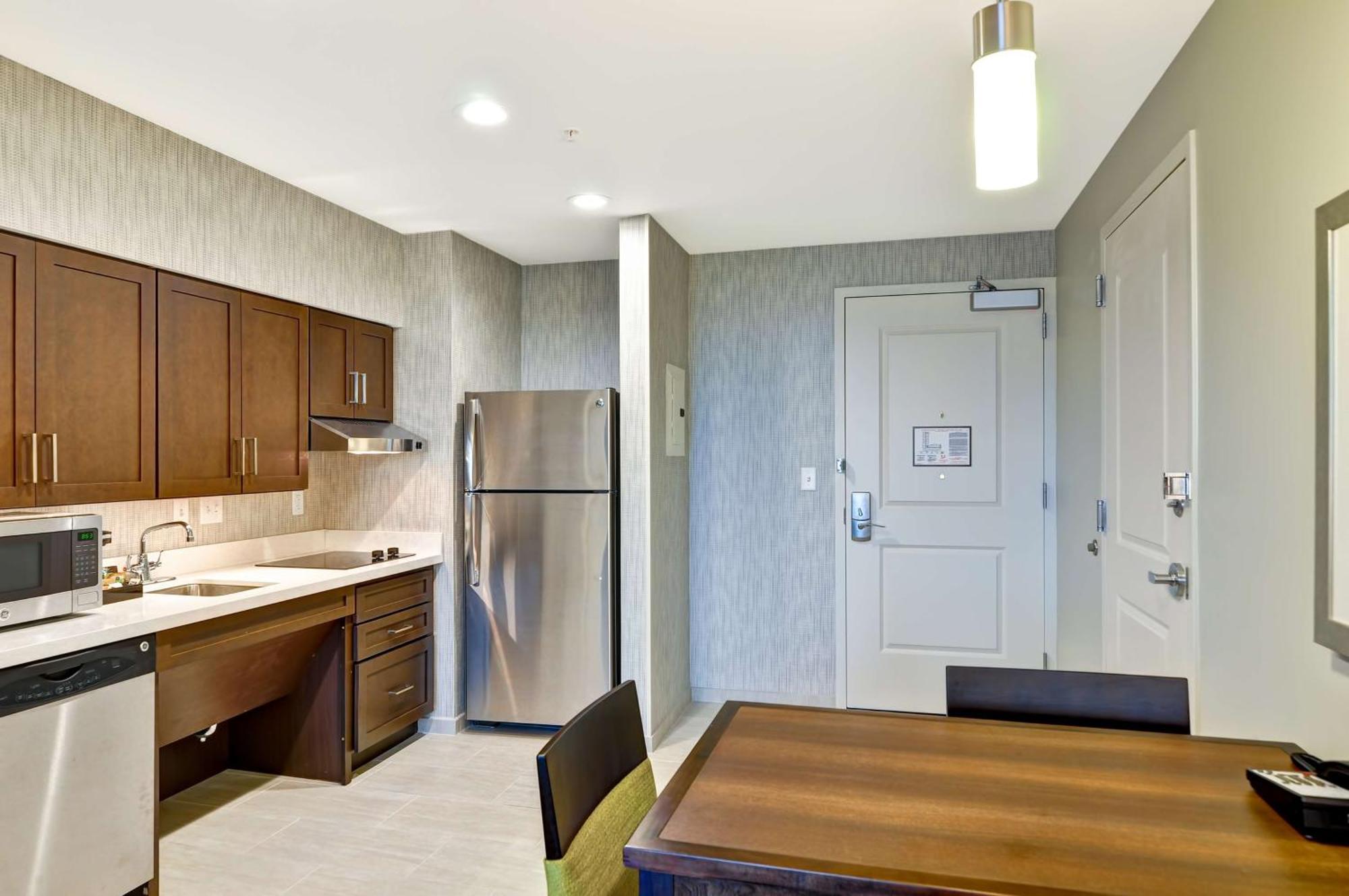 Homewood Suites By Hilton Schenectady Exterior photo
