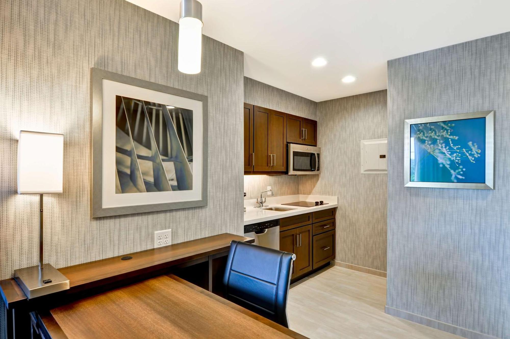 Homewood Suites By Hilton Schenectady Exterior photo
