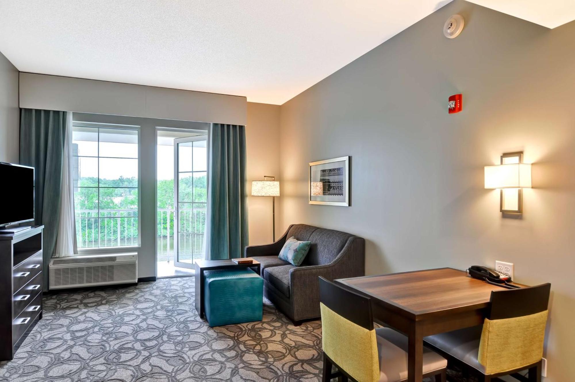 Homewood Suites By Hilton Schenectady Exterior photo